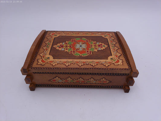Vintage Pyrography box - Vintage wooden box