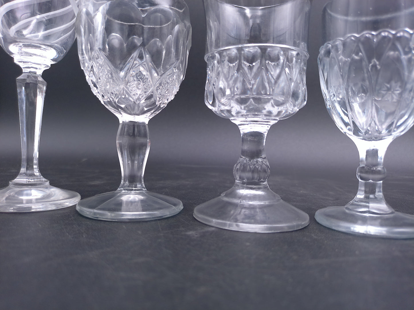 Lot of 4 Unique Crystal Glass Glasses Wine Water Glass Vintage