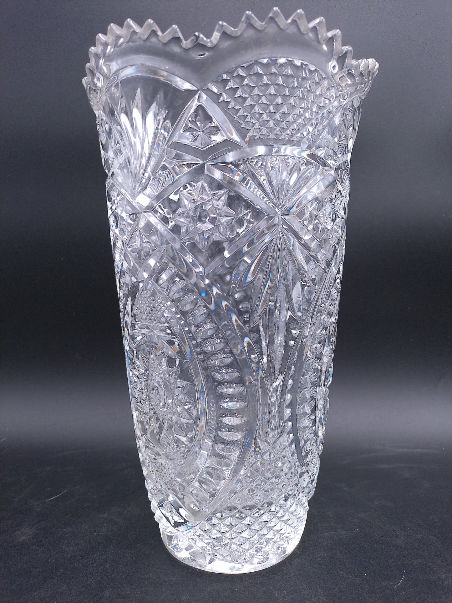 Crystal Clear Glass Vase  Beautiful Floral Design Patterns Vintage