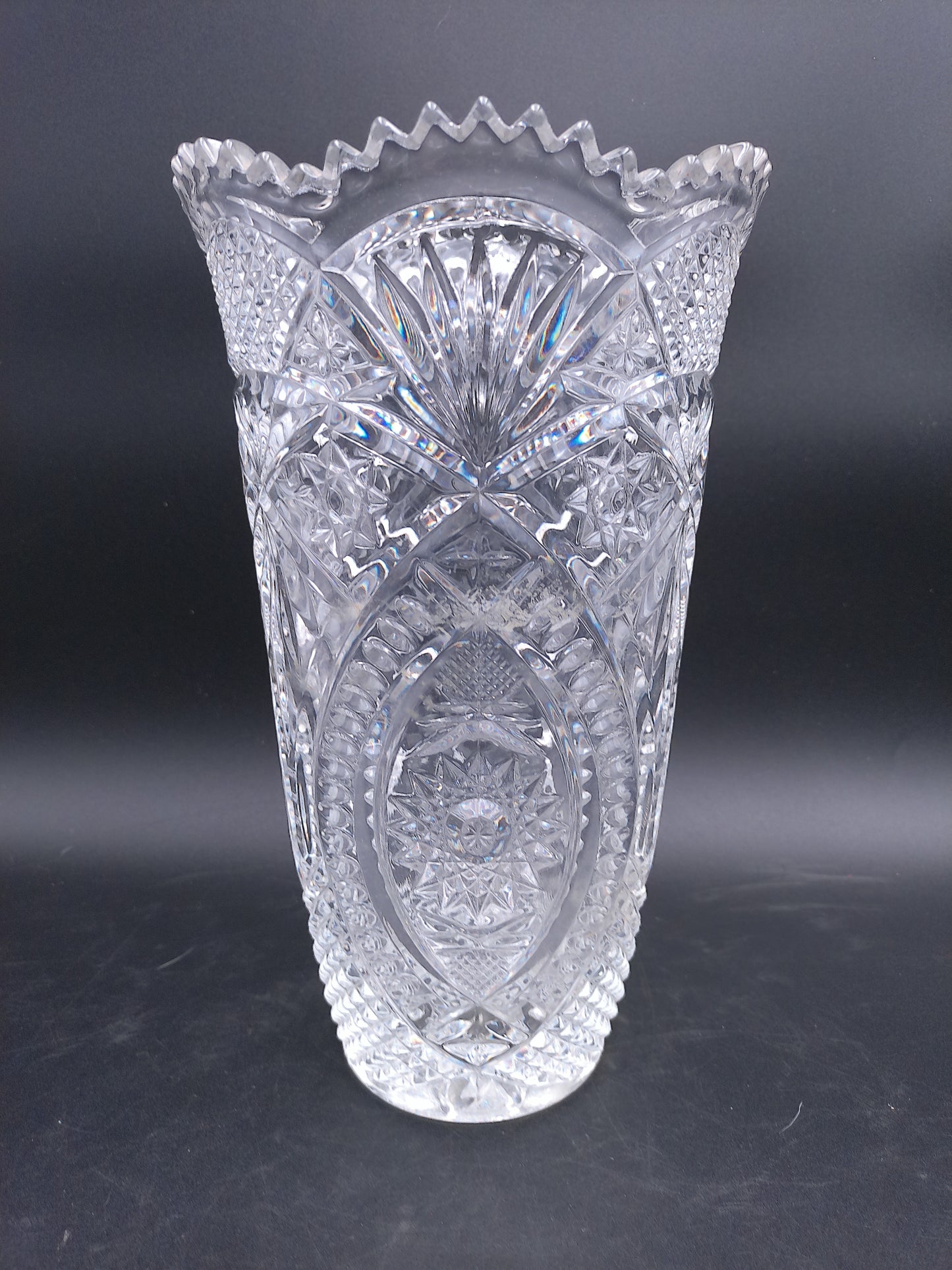 Crystal Clear Glass Vase  Beautiful Floral Design Patterns Vintage