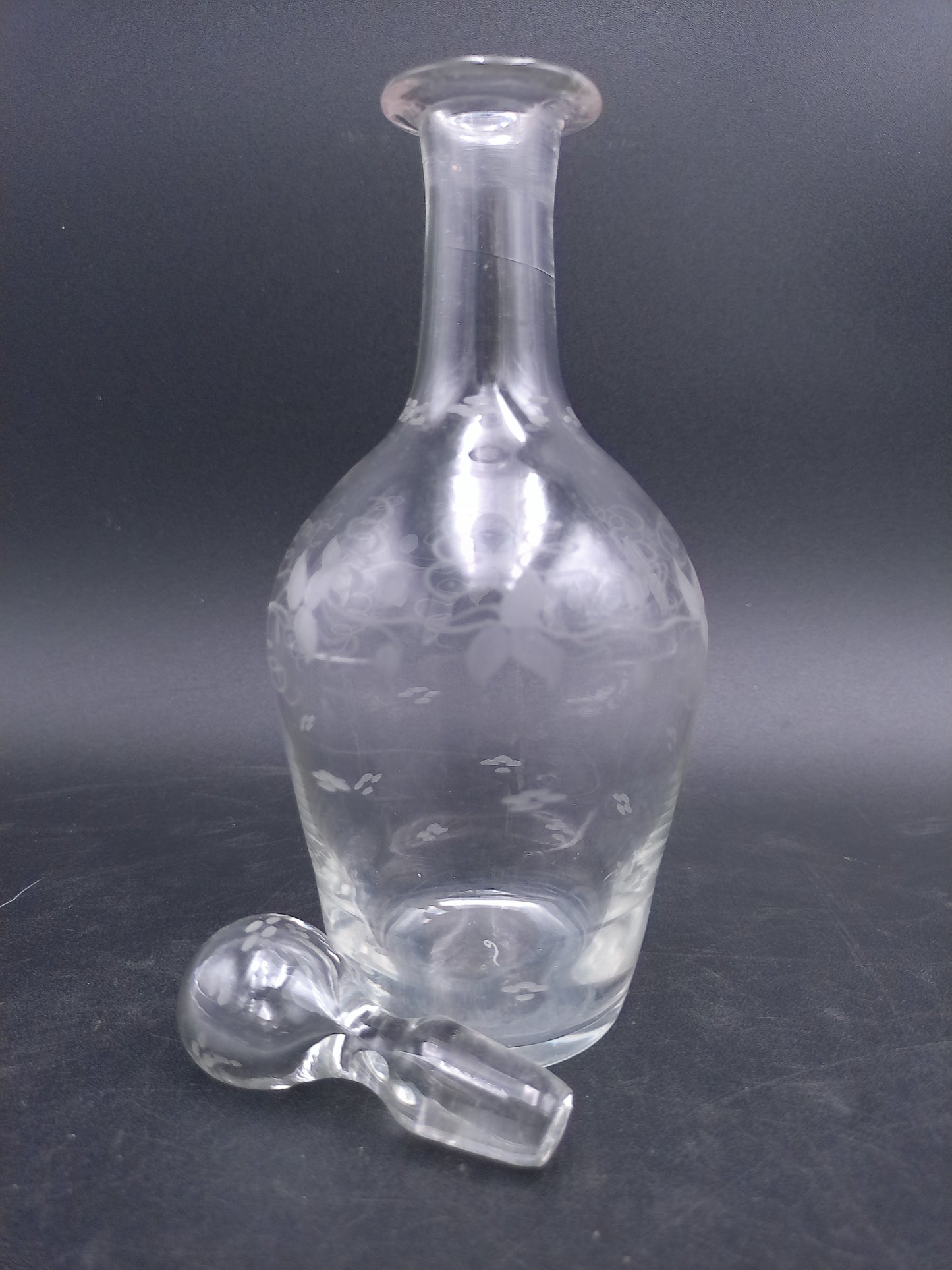 Mid-Century Modernist Crystal Glass Decanter Vase Flower Pattern on Glass