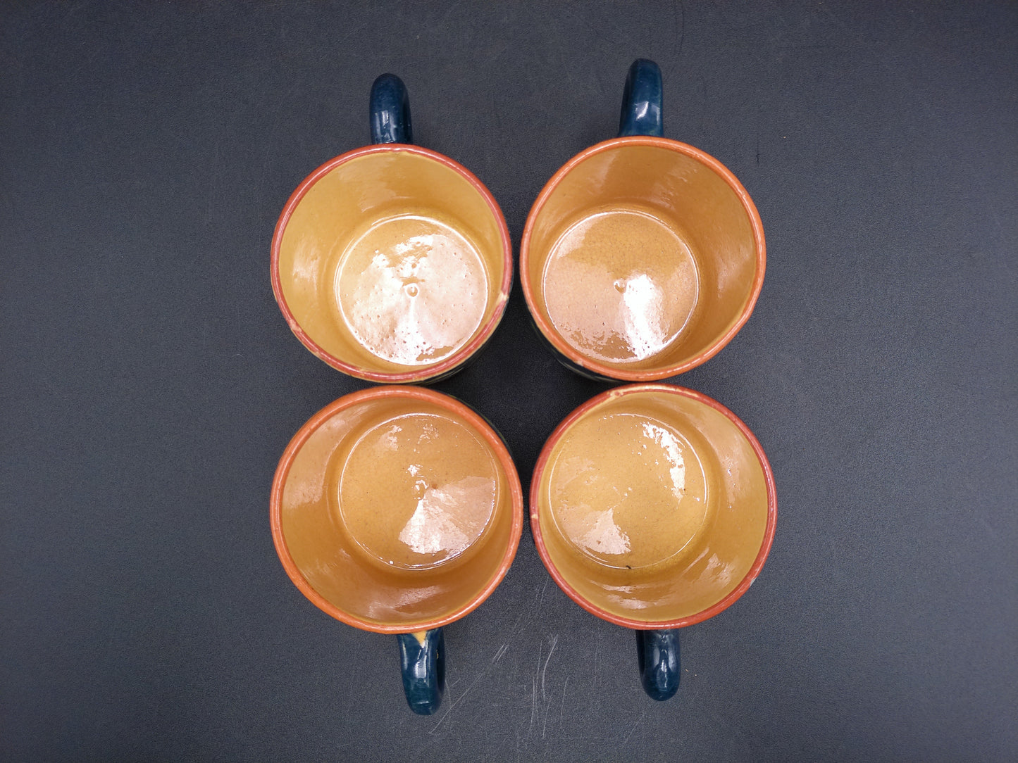 Set of 4 Coffee Cups with Daisy Flower Design Vintage