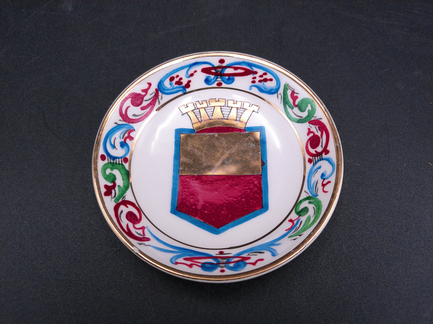 Italian Italy Trinket trays Plate 3.25" Coats of Arms Lot of 5 Gold Rings