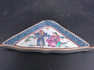 Tongzhi Fine Porcelain  Corner Plate Late Qing Dynasty 1900s