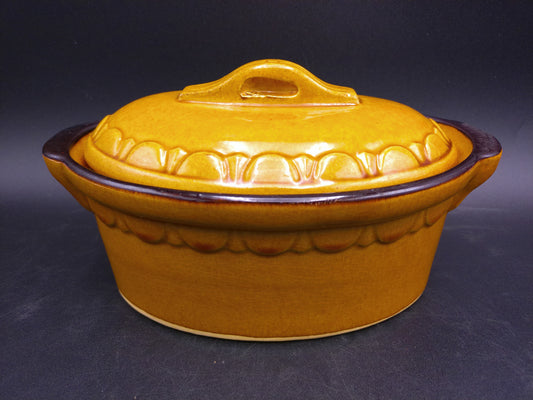 Large French Bourguignon Oval Ovenproof Casserole Dish with Lid
