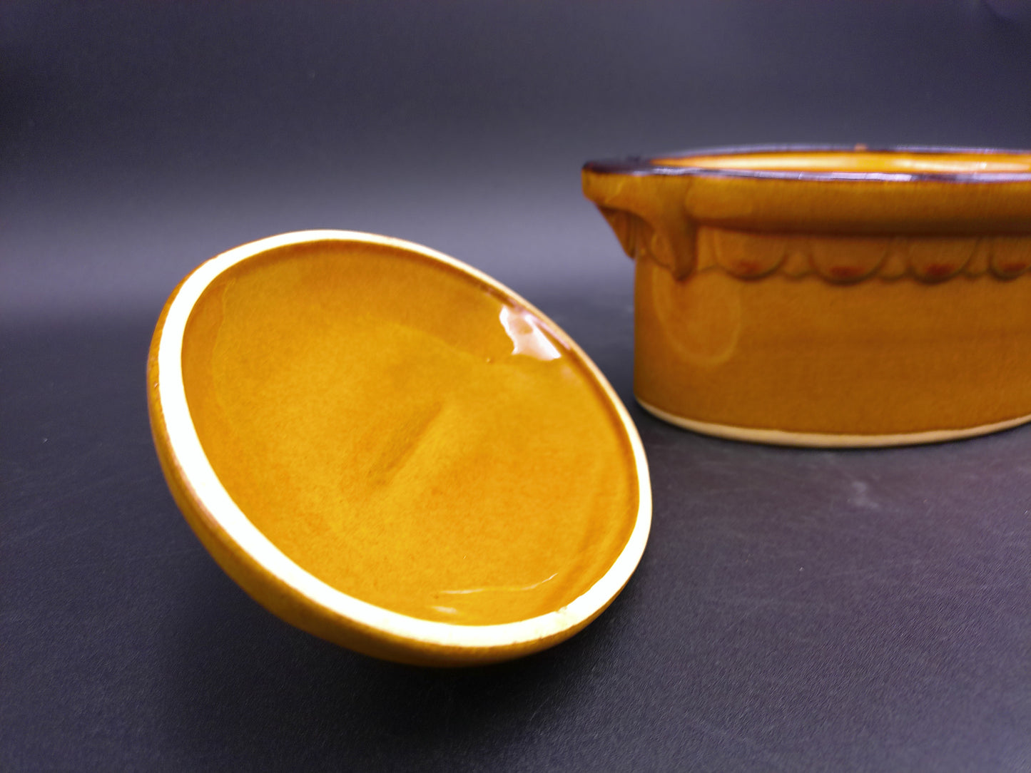 Large French Bourguignon Oval Ovenproof Casserole Dish with Lid