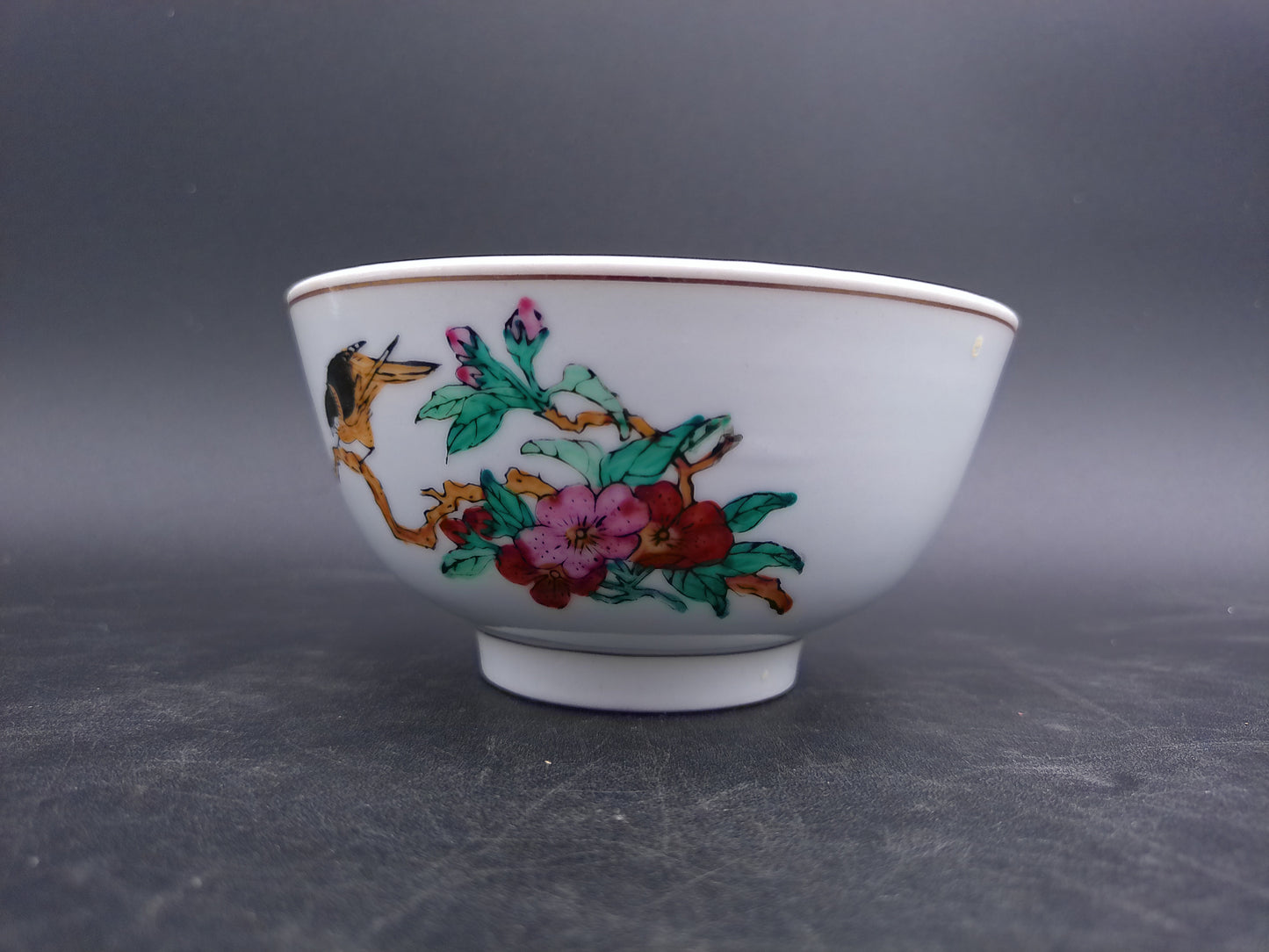 Hand Painted Chinese Rice Dish Bowl Bird and Flower Design Gold Rim