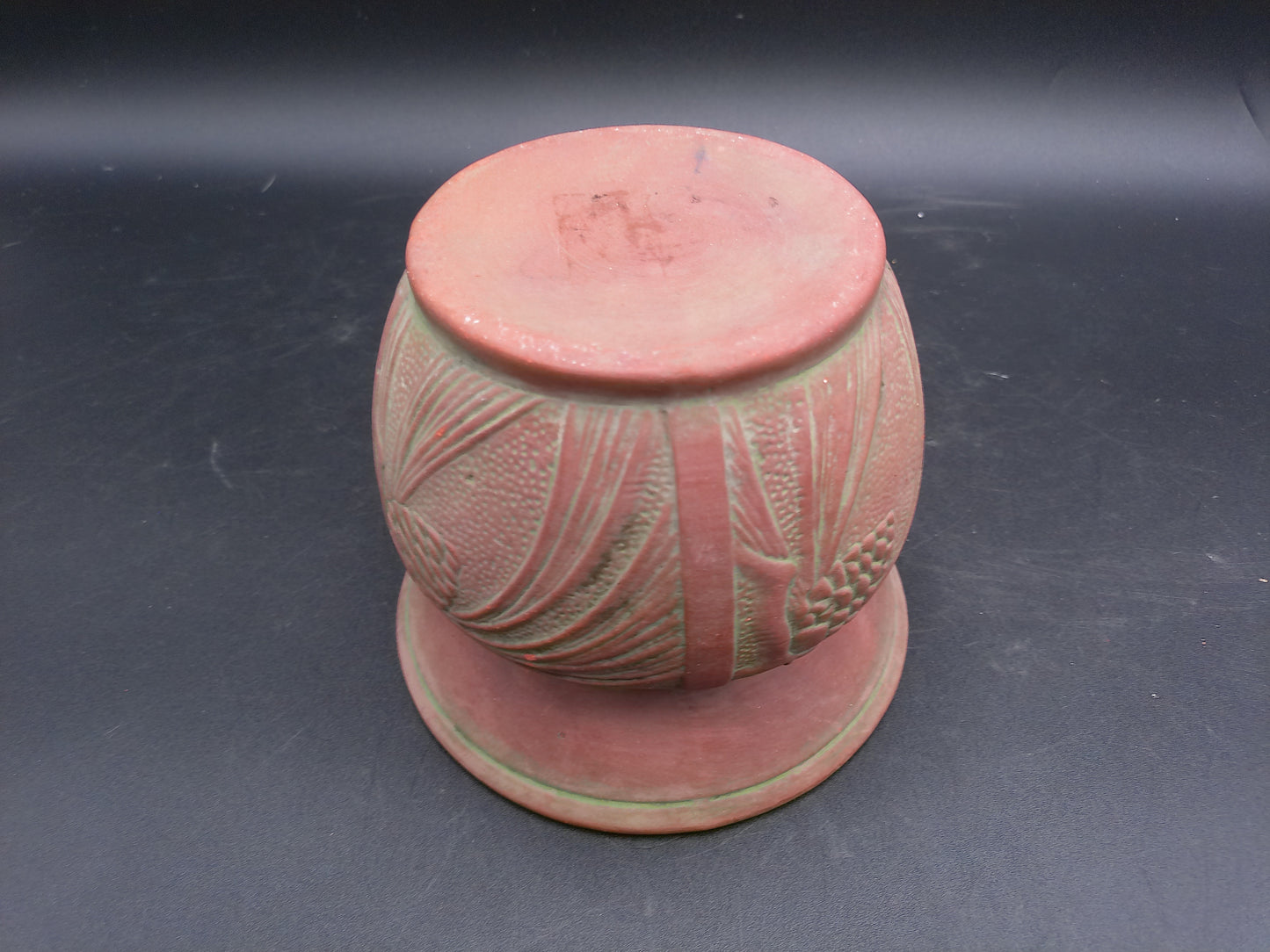 Peters & Reed Moss Aztec Pine Cone Vase Vintage