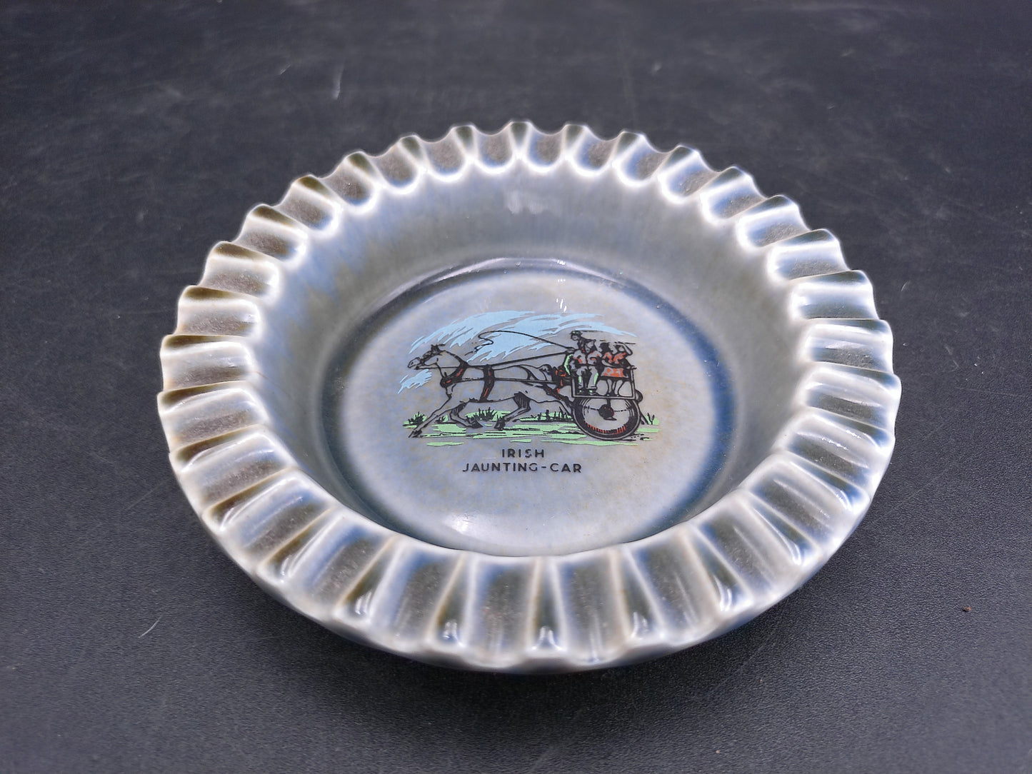 Wade Armagh Co  Irish Porcelain Set of 2 Ashtray Farm Scene Made in Ireland