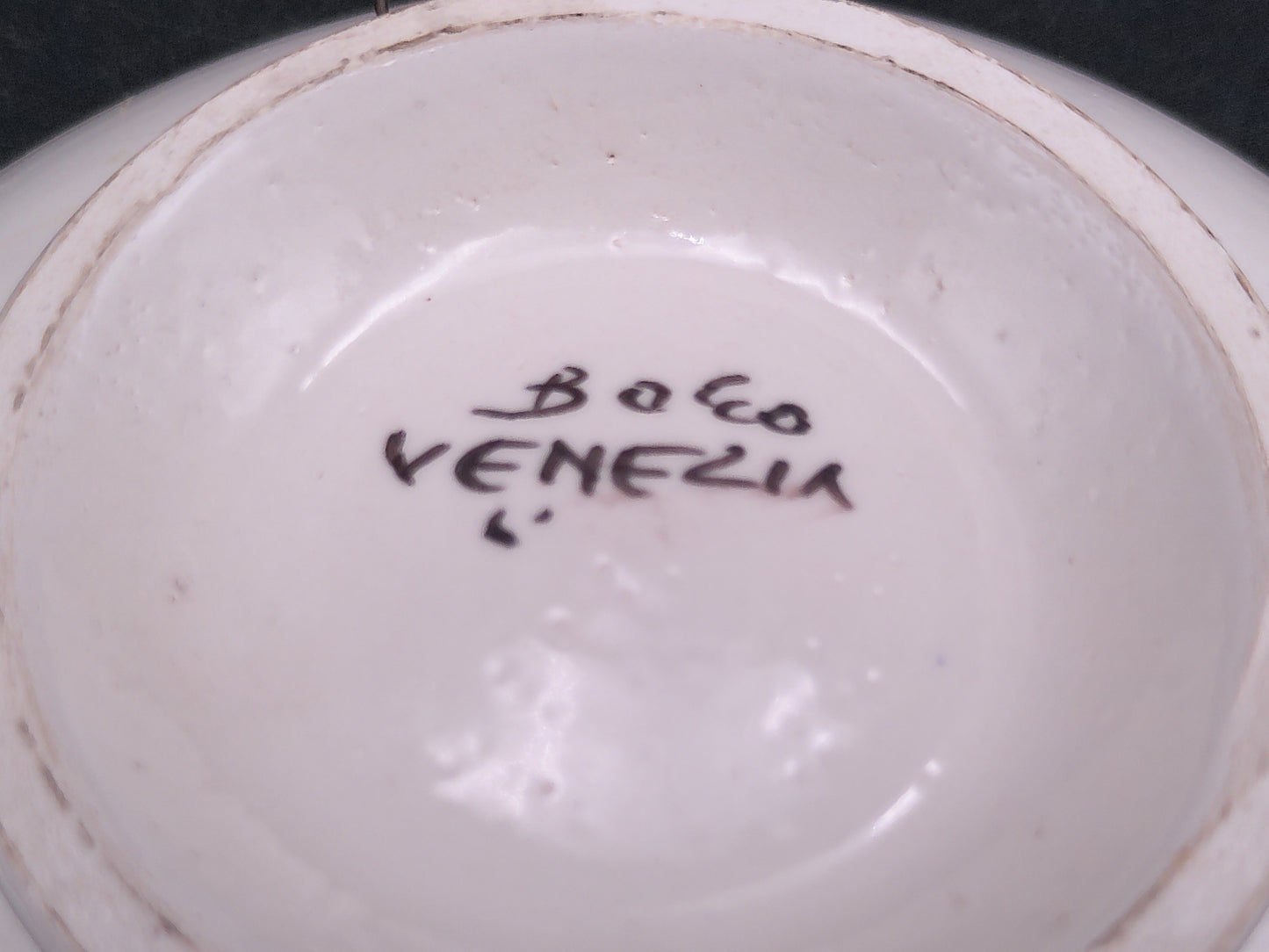 Decorative Plates Made in Italy Luglio and Novembre Set of 2
